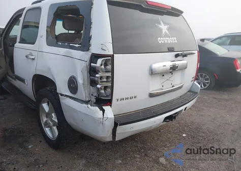 2008 Chevrolet Tahoe Lt z USA, uszkodzony, nr VIN 1GNFC13068R116143